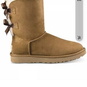 Uggs Cozy Tan Suede Boots
